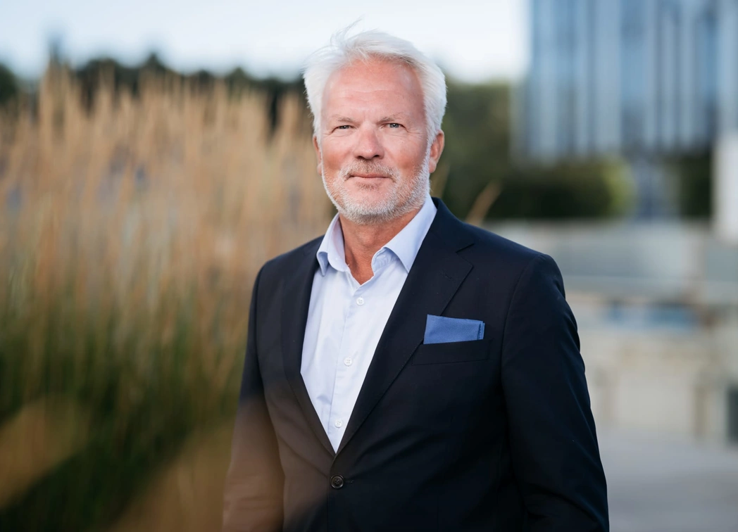 Finn Bjørn Ruyter